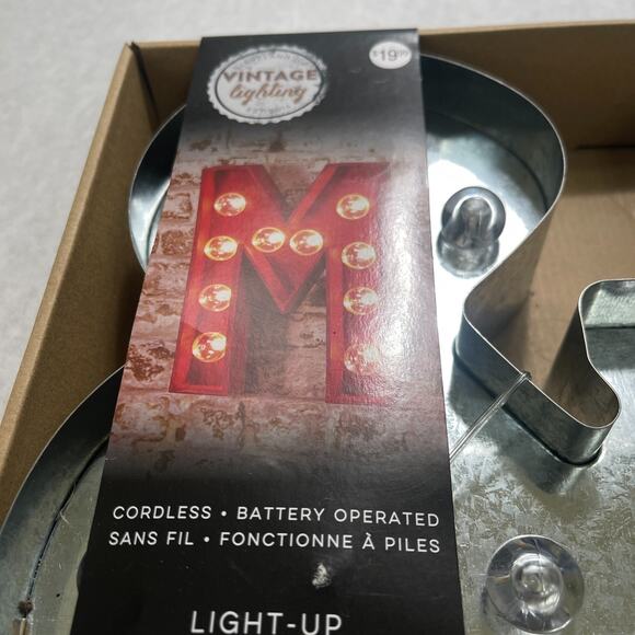 Marquee Light-up Letter Metal Ampersand Symbol Decor 10in Tall - Picture 2 of 5